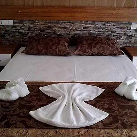 Boutique Nergiz Hotel 3*