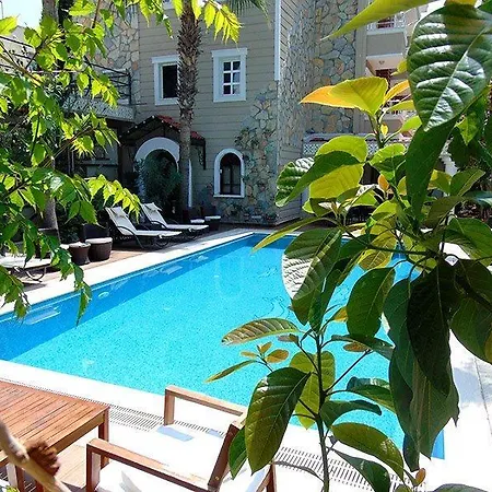 Hotel Boutique Nergiz 3*